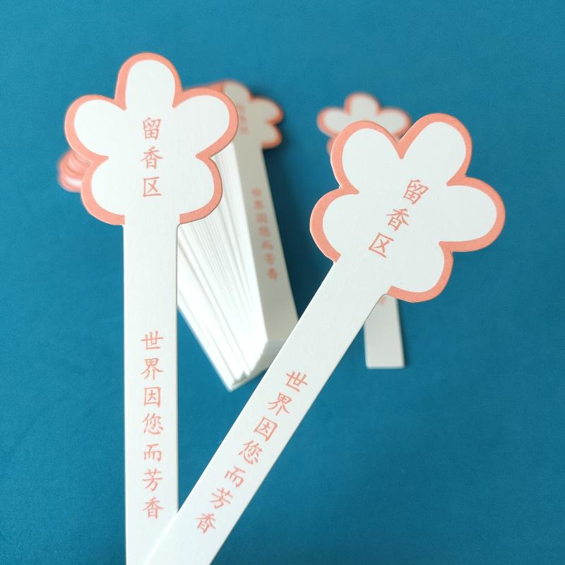 Home Fragrance Us - 10 枚の花の形をした香水テストストリップ、空白の書き込みエリア付き、ポータブルフレグランステスター紙、ショップ、家庭の香りテスト用