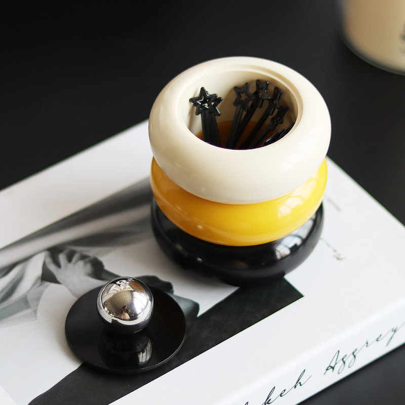 ふた付きヨーロピアンスタイルの収納ボックス,ソフト,ドライフ - Home Fragrance Bottle のレビューと価格